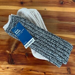 Old Navy Black and Cream Socks